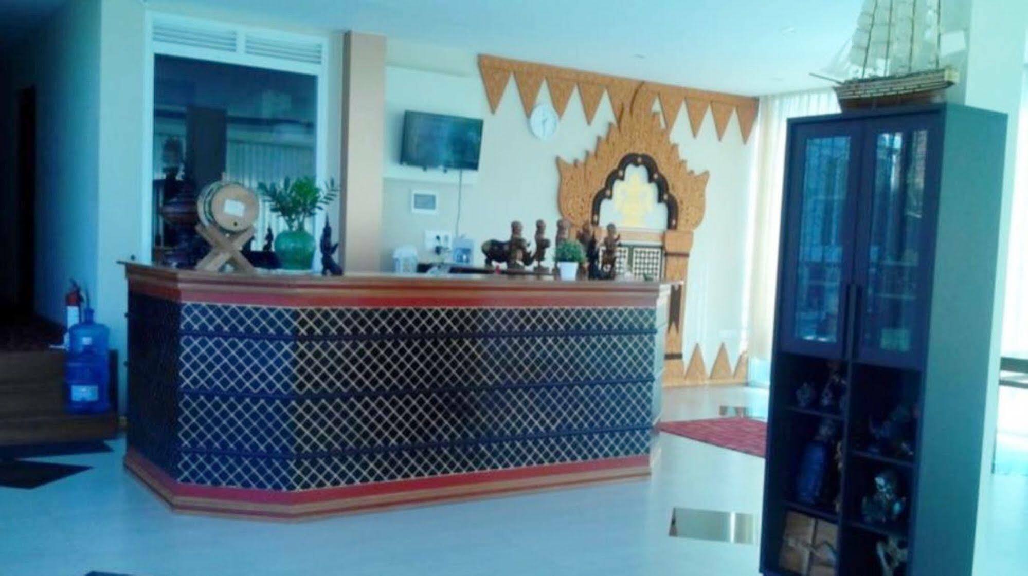 Sky View Hotel Bagan Extérieur photo